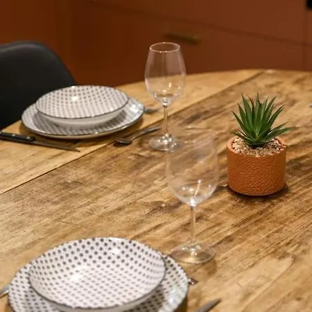 Le Cognacais #clim #1 A 4 Pers Apartment *